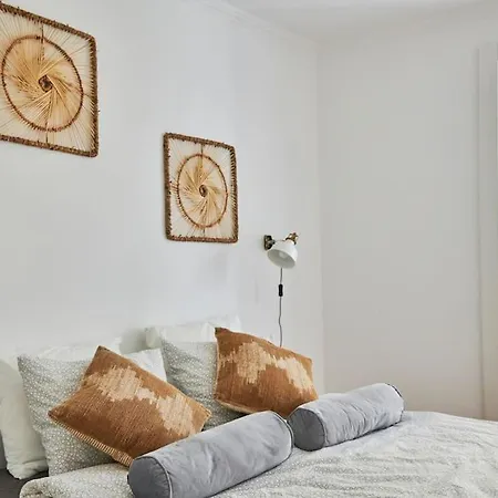Baixa And Alfama At Your Doorstep, Terrace Aircon Apartment *