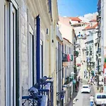 아파트 Baixa And Alfama At Your Doorstep, Terrace Aircon *